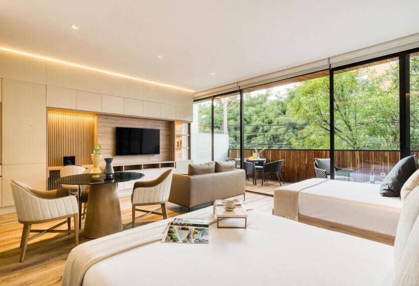 プレミアムスタジオ, Utopic Palacio Polanco By Uliv