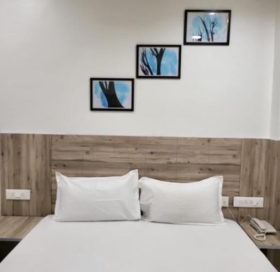 豪华房间, Jay Palace Inn