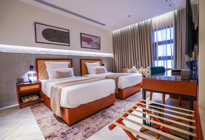 اتاق لوکس, Vivian Park El Raeid