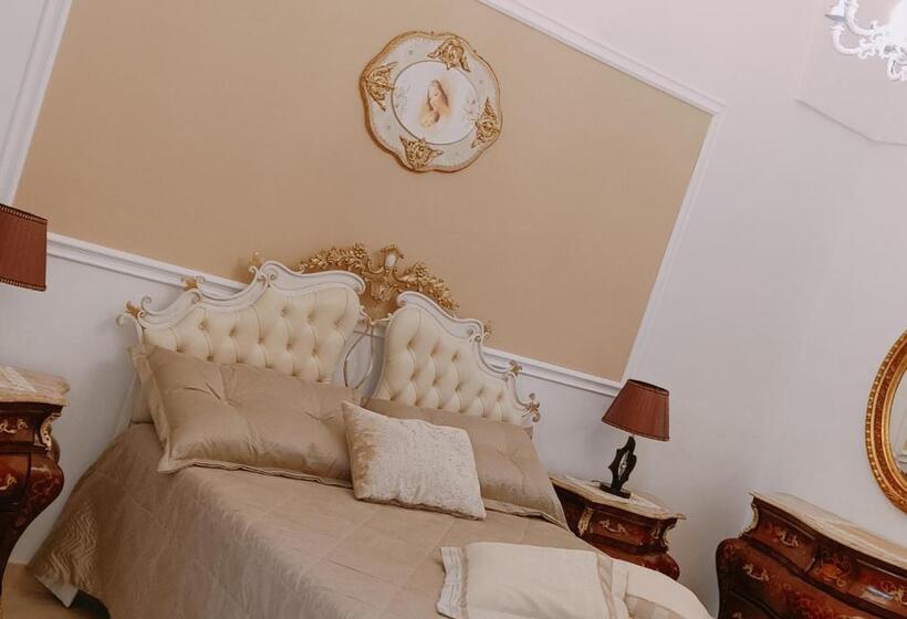 سوییت, Savoia23   Luxury Superior Suite