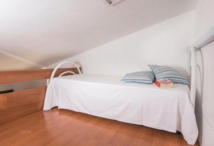 آپارتمان 1 خوابه, Isa Appartament Standard With Mezzanine, 4 Beds, Air Conditioning And Private Outdoor Area In Villag