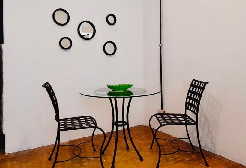 اتاق استاندارد, Hostal Amaya