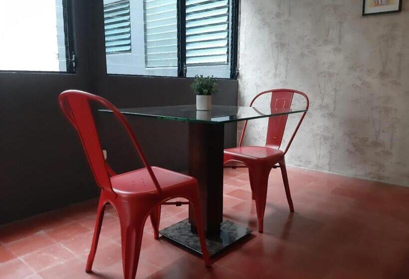 اتاق استاندارد, Hostal Amaya