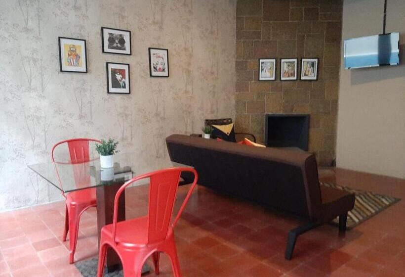 اتاق استاندارد, Hostal Amaya