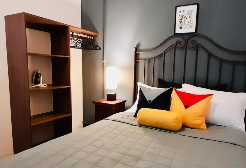 اتاق استاندارد, Hostal Amaya