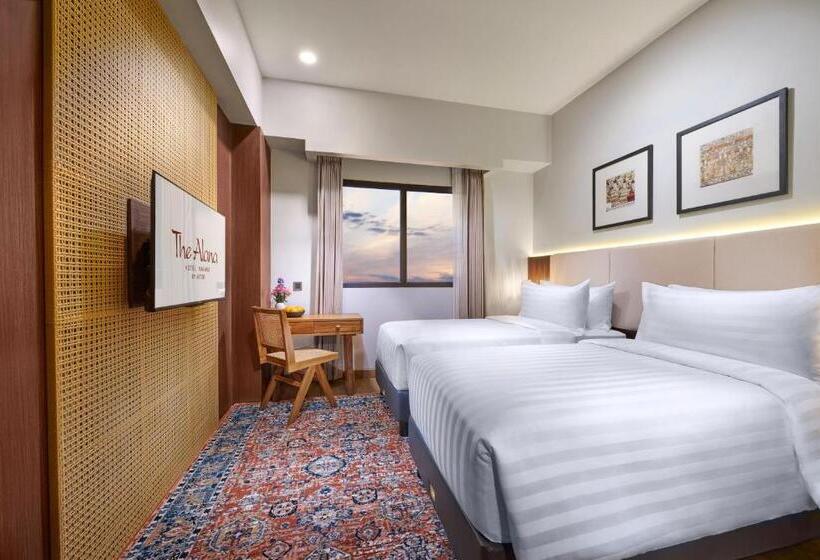 Номер Deluxe, The Alana Hotel Malang
