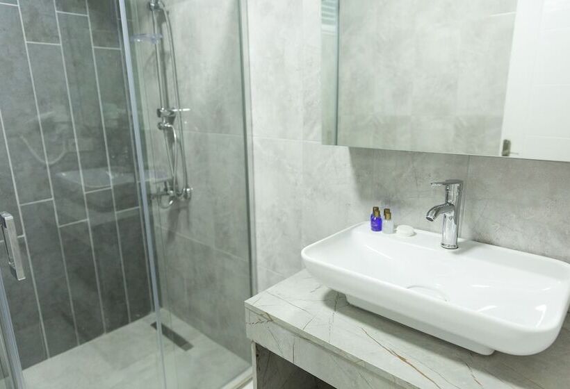 Номер Стандарт, The Hera Business Hotels & Spa