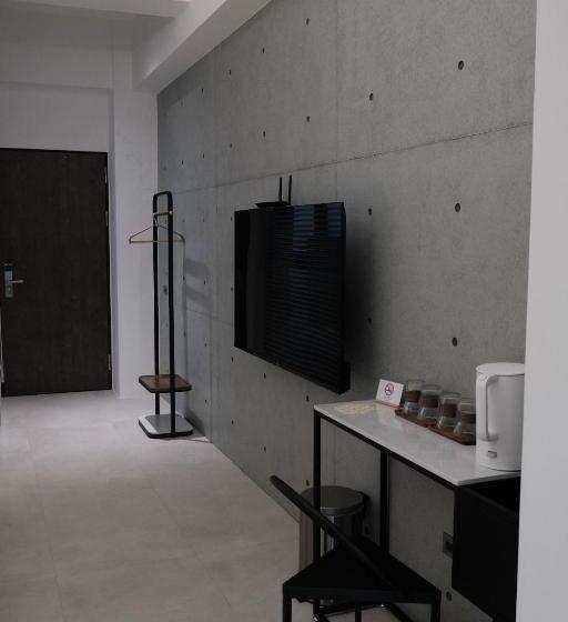 اتاق استاندارد چهار تخته, Guangfa Apartment