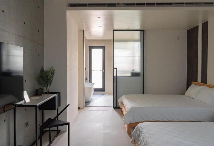 اتاق استاندارد چهار تخته, Guangfa Apartment