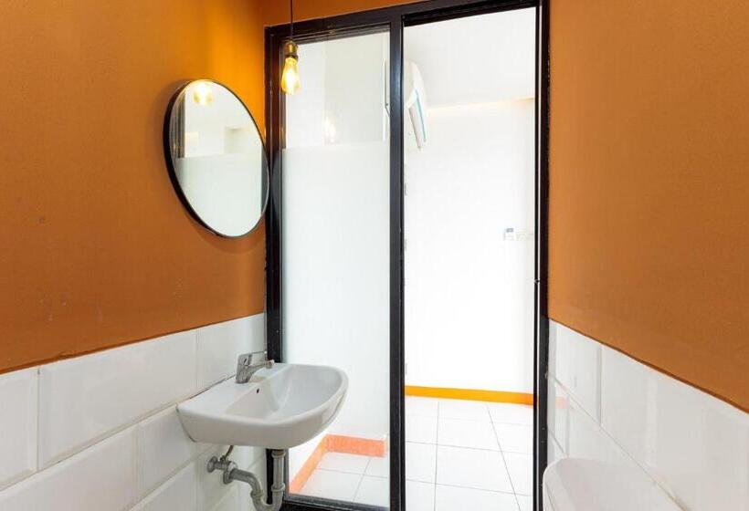 اتاق استاندارد, Reddoorz Near Mangga Dua Mall