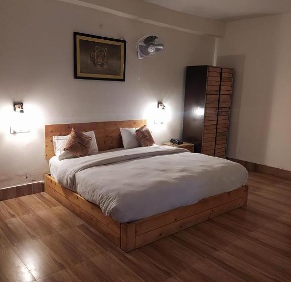 수피리어 룸, Vanasthali Jungle Resort Corbett By Royal Collection