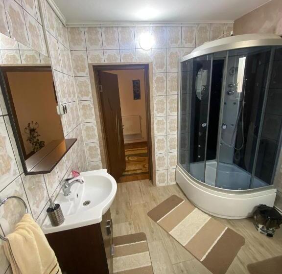 آپارتمان 2 خوابه, Casa Irina