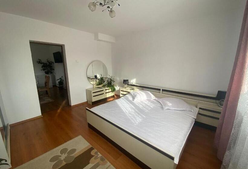 آپارتمان 2 خوابه, Casa Irina