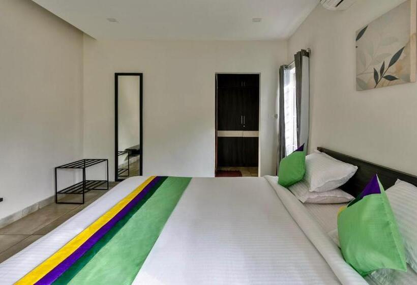 Номер Superior, Treebo Midvalley Residence