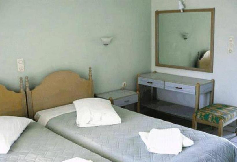 Студия Стандарт, Sunflower Apartments & Studios