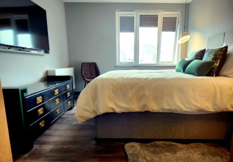 Family Suite, Pinnacle Suites