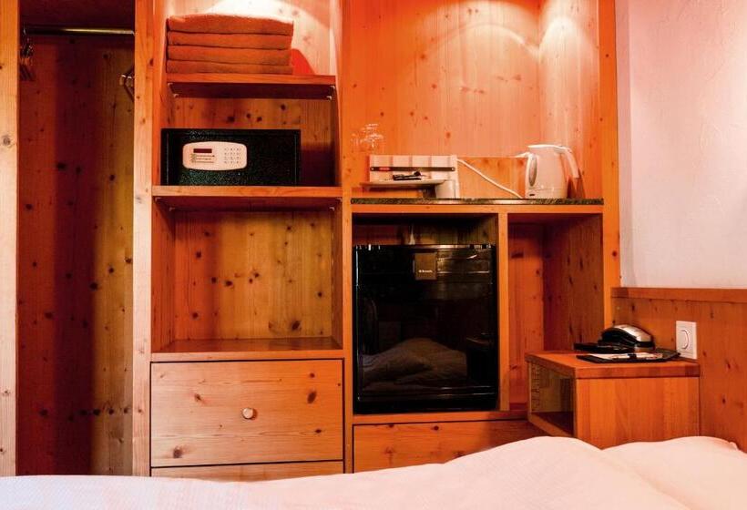 اتاق استاندارد سه نفره, Hillsite Smart Hotel Flims