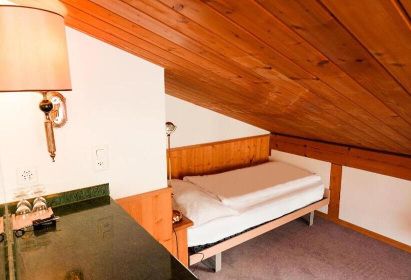 Quarto familia vista montanha, Hillsite Smart Hotel Flims