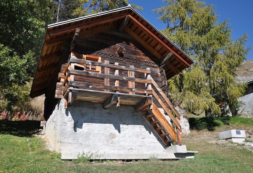 Chalet 1 Dormitório, Le Mayen De Colombire