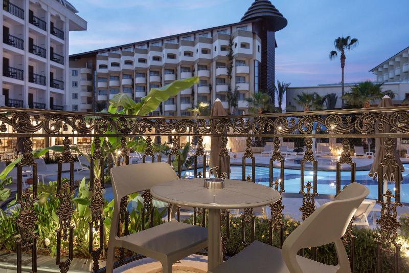 Стандартный Номер Кровать Кинг, Crowne Plaza Jiangmen Binjiang, An Ihg