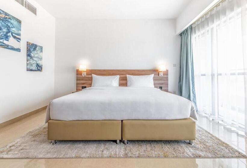 带大床的标准工作室, Pyramisa Hotel Apartments