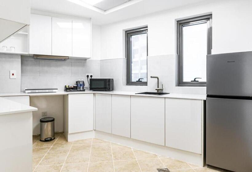 带1个卧室的高级公寓, Pyramisa Hotel Apartments