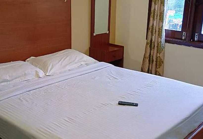 Номер Deluxe, Fabhotel Sri Guhan Eiite