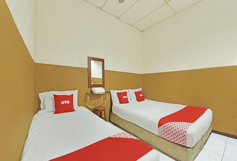 اتاق استاندارد سه نفره, Maple Hotel By Oyo