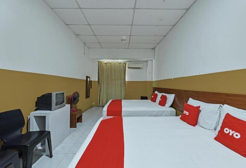 سوییت خانوادگی, Maple Hotel By Oyo