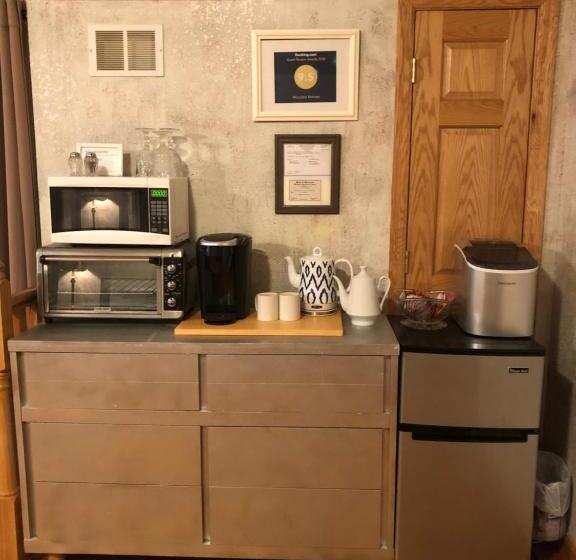 Люкс Повышенной Комфортности, Bed And Breakfast Suite At The Wooded Retreat