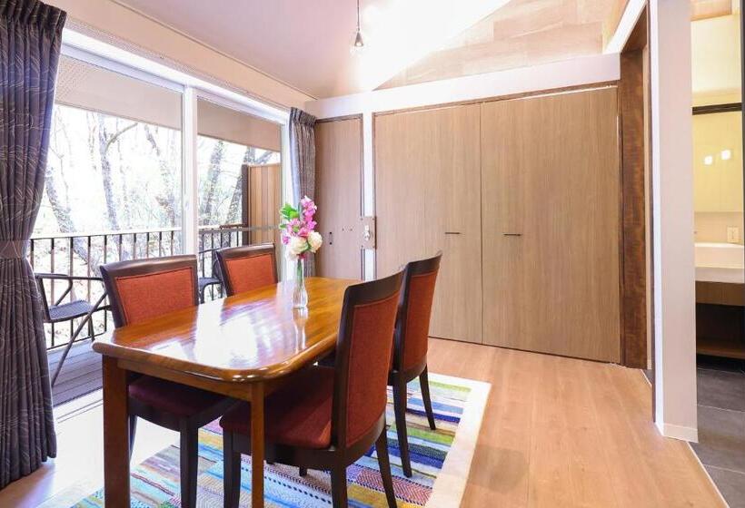 Люкс с Балконом, Karuizawa Hotel Soyokaze