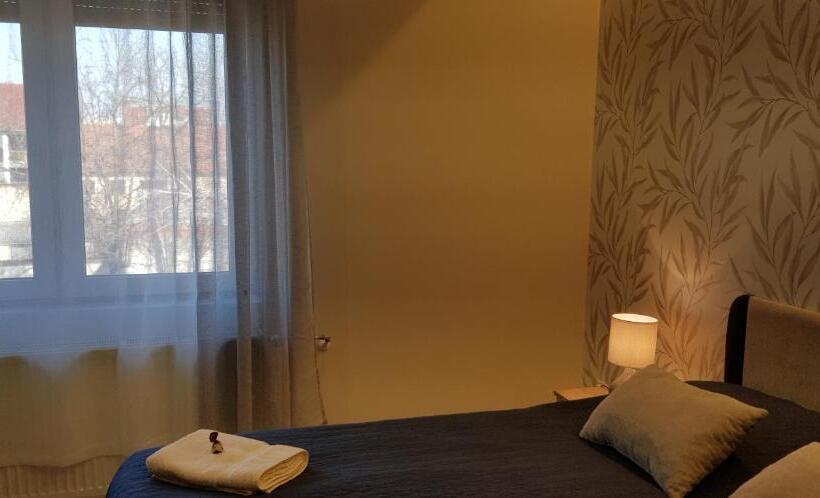 Апартаменты 1 Спальня, Rózsa Apartmanház