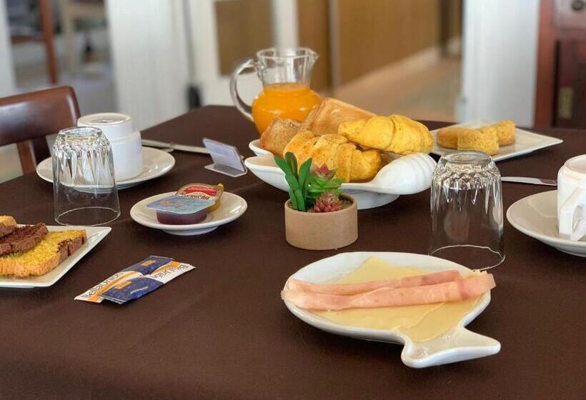 اتاق کلاسیک چهارنفره, Atlantico
