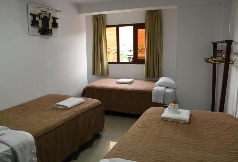 Economy Triple Room, La Casa Del Turista Chachapoyas