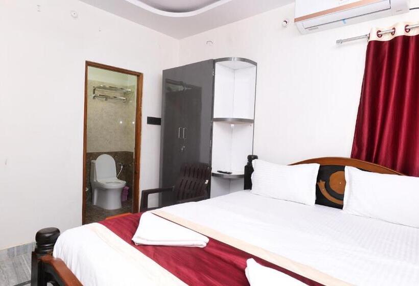 Стандартный Номер Кровать Кинг, Sris Guest House