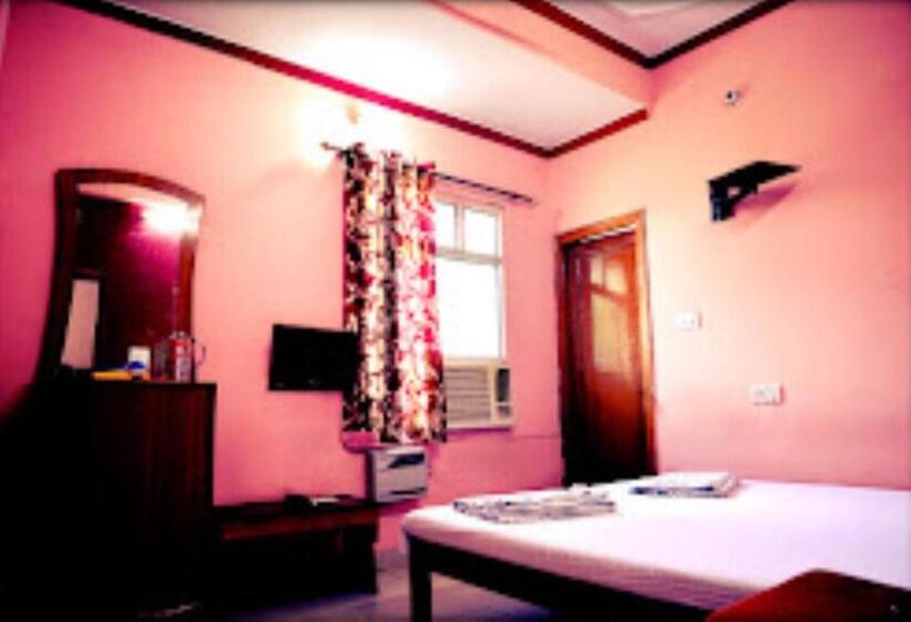 Номер Deluxe, Balaji , Gwalior