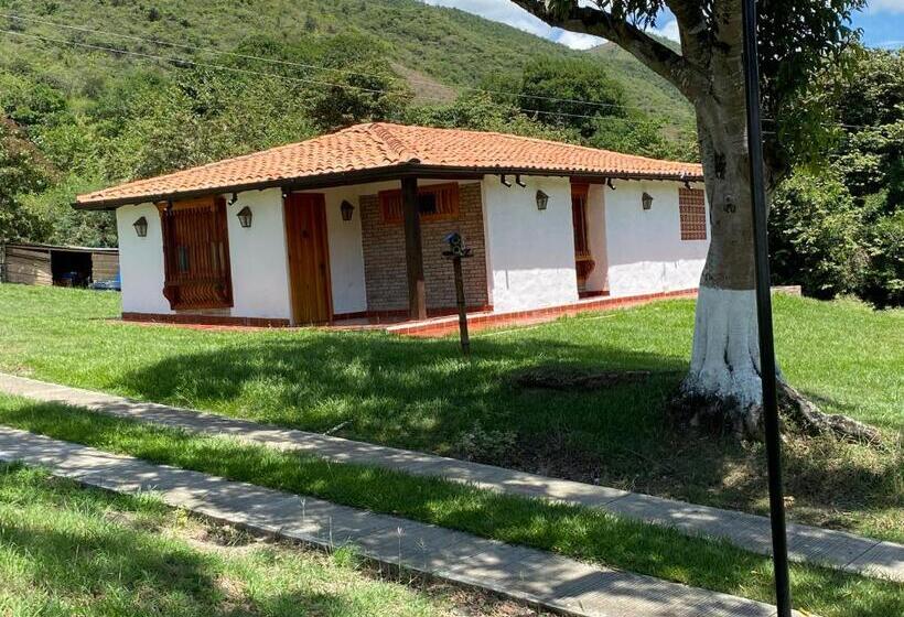 Четырехместный Номер Стандарт, Hacienda La Tulia Eco