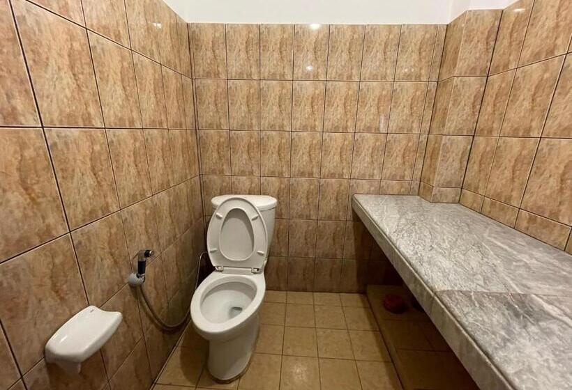استودیوی استاندارد, Villa Apolonia Resort