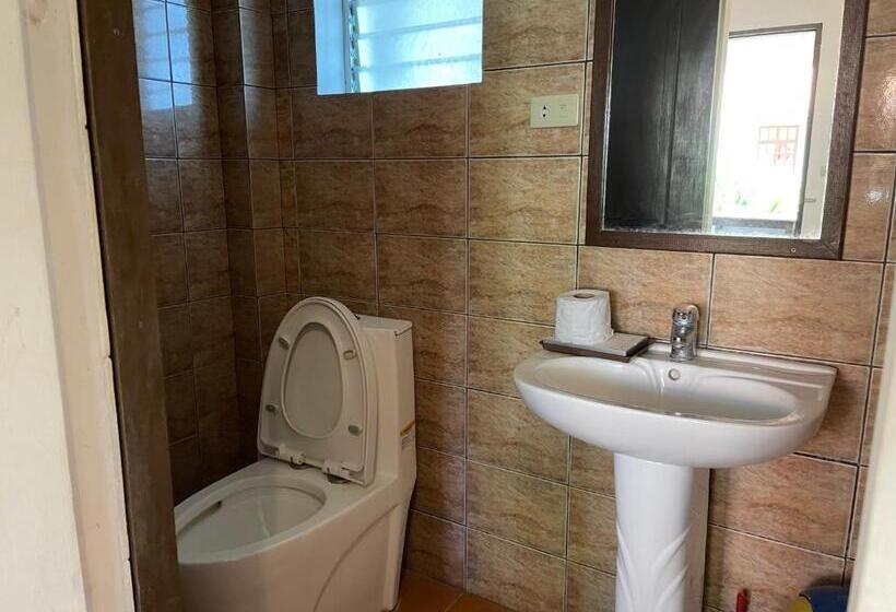 إستوديو قياسى, Villa Apolonia Resort