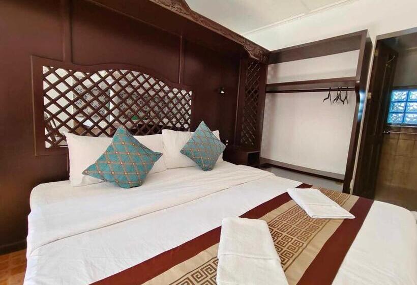استودیو استاندارد با چشم‌انداز استخر, Villa Apolonia Resort