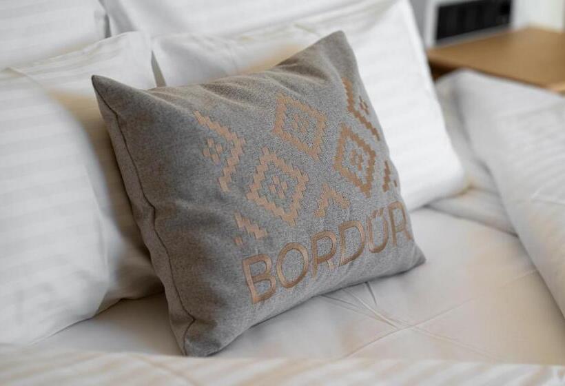 Полулюкс, Bordűr Wellness Hotel Superior és Szőnyegmúzeum