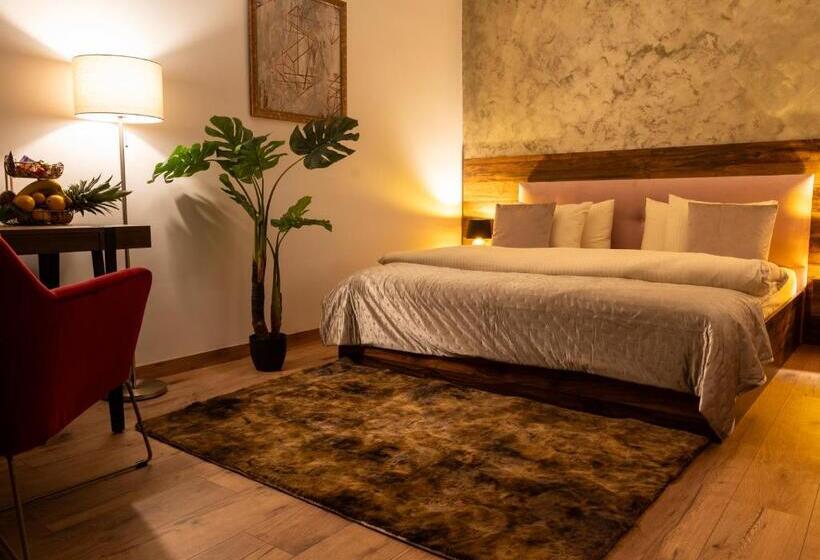 اتاق لوکس, Boutique 17b