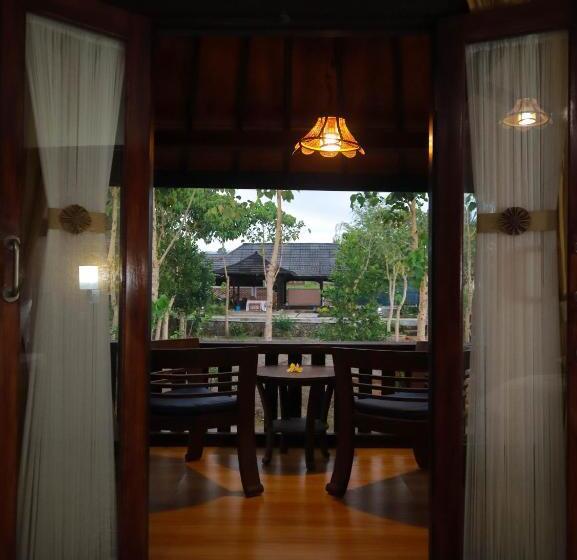 Семейный Номер Вид на Горы, Green Orry Inn Tetebatu