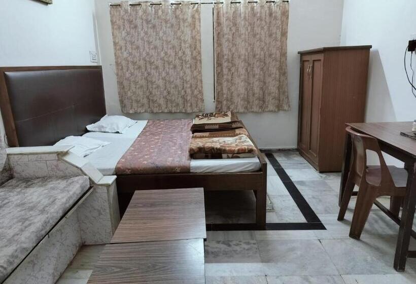 اتاق استاندارد, Rawat