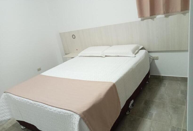 اتاق استاندارد, Suite And Business