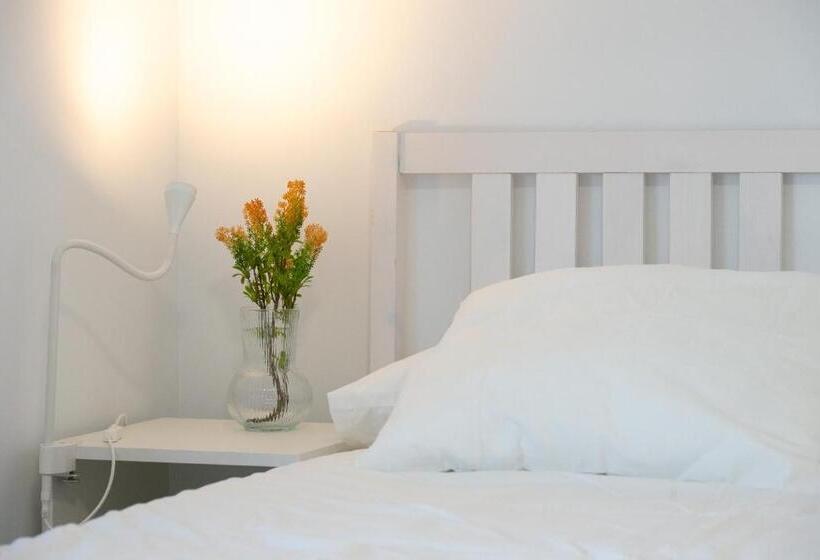 اتاق استاندارد با تراس, Hostal Antiguo Palacio Hotel París