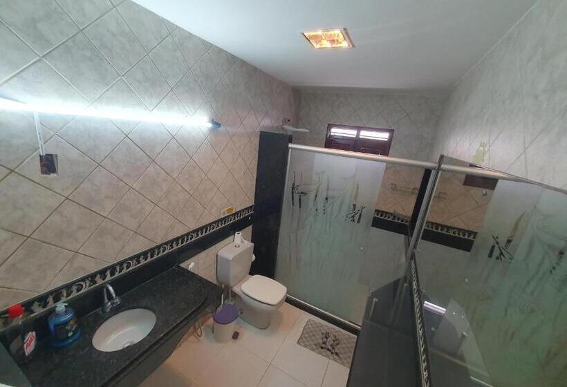 اتاق لوکس با تخت بزرگ, Quartos Dos Sonhos
