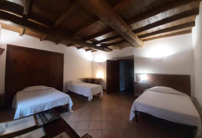 Номер Стандарт Трехместный, Agriturismo La Romanella