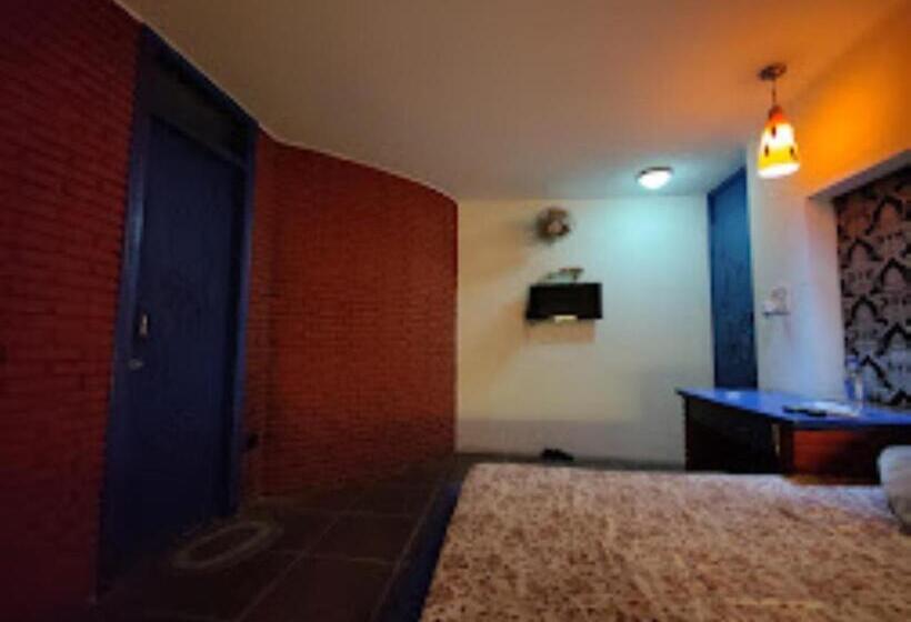 Номер Стандарт, Rahul Guest House Varanasi