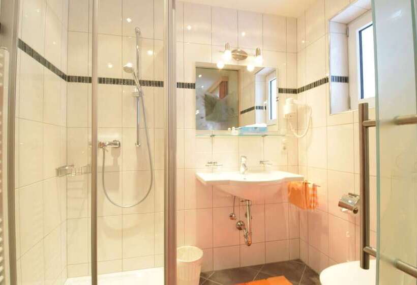 Номер Стандарт, Haus Jehle
